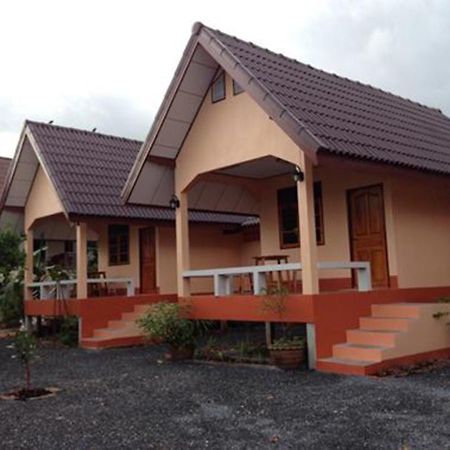 Chuanchom Resort 파탈룽 외부 사진